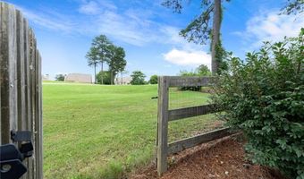 328 Kingsford Xing, Acworth, GA 30101