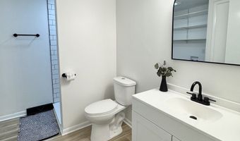 6408 Rosalind Ln, Anderson, IN 46013