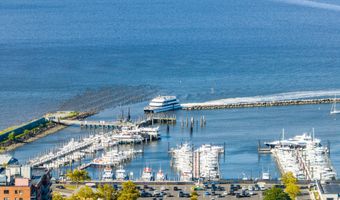 73 3rd Ave, Atlantic Highlands, NJ 07716