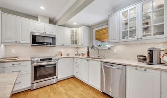 2306 MONTANA St, Orlando, FL 32803