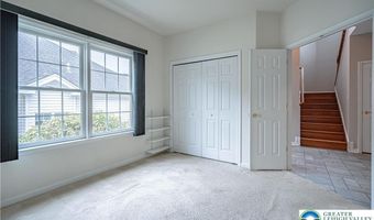 5041 Saw Grass Dr, Allen, PA 18067