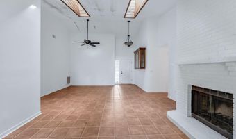 1826 TIERRA VERDE Dr, Atlantic Beach, FL 32233