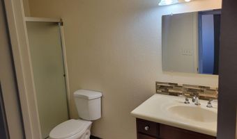 527 N 4TH St B, Avondale, AZ 85323