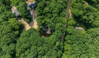 18 Armsby Cir, Campton, NH 03223