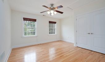 6208 WISCASSET Rd, Bethesda, MD 20816