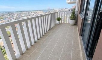 100 S BERKLEY Sq, Atlantic City, NJ 08401