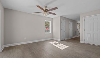 1010 W Saunders Ave, Aberdeen, NC 28315