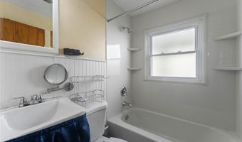 81 S Edgehill Ave, Austintown, OH 44515