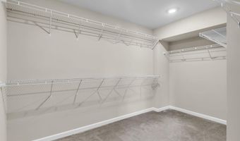 22515 NAUGATUCK Sq, Ashburn, VA 20148