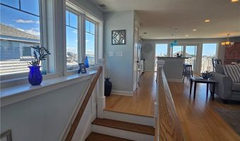 9 Arbeth Rd, Narragansett, RI 02879