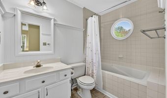 12151 DEERFIELD Ln, Amissville, VA 20106