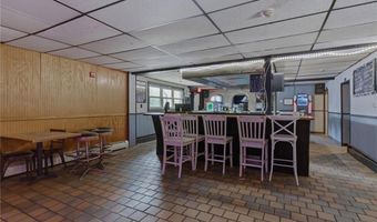 354 Tiogue Ave, Coventry, RI 02816