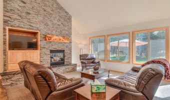 17295 Azusa Rd, Bend, OR 97707