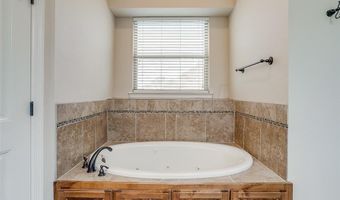 131 Condor Vw, Weatherford, TX 76087