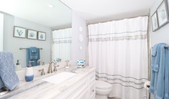 2620 COVE CAY Dr 403, Clearwater, FL 33760