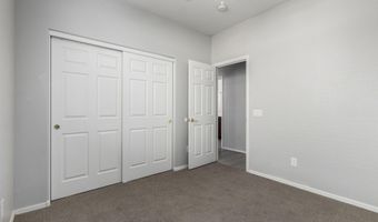 2936 E HAZELTINE Way, Chandler, AZ 85249