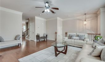 9005 Woodland Trl, Alpharetta, GA 30009