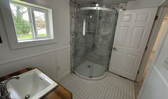1020 E State St, Albany, IN 47320