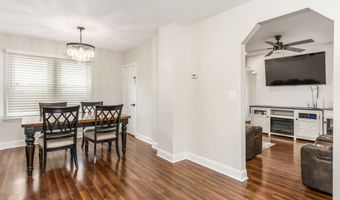 76 Morris Ave, Belford, NJ 07718