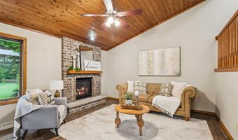 2539 W SUNNYVIEW Cir, Appleton, WI 54914