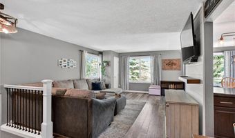 1802 Oak Knoll Dr NE, Alexandria, MN 56308