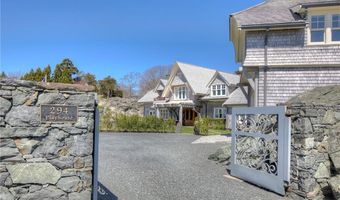 294 Ocean Ave, Newport, RI 02840