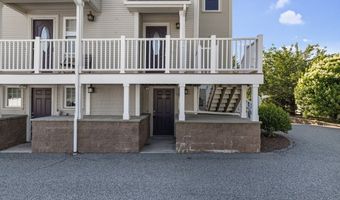 50 Clemence St 50, Cranston, RI 02920