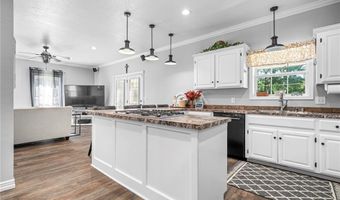 2411 Pauls Valley Ln, Alma, AR 72921