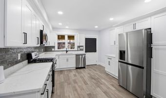 1118 MONTPELIER St, Baltimore, MD 21218