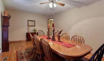 1201 D St, Barling, AR 72923