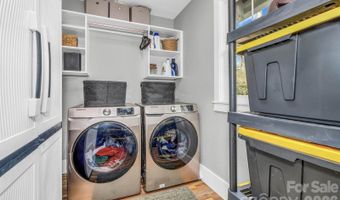 20 Phillip Ln, Arden, NC 28704