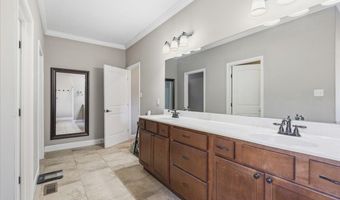1179 Linford Cir, Alcoa, TN 37701