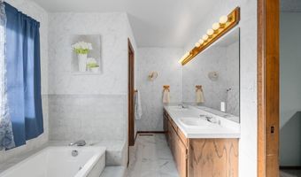 6353 OSAGE Ave, Cheyenne, WY 82009