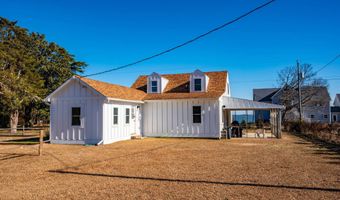 292 Narrow Shore Rd, Aydlett, NC 27916
