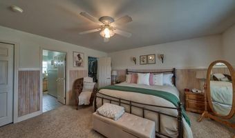 86 Rolling Hills Dr, Cody, WY 82414