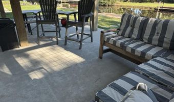 4010 Blue Jay St, Bay St. Louis, MS 39520