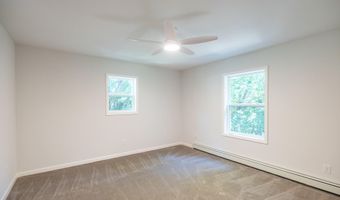 86 Western Ave, Auburn, ME 04210