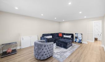 2907 ACCOKEEK Rd W, Accokeek, MD 20607