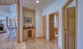 450 Crown Butte Rd, Big Sky, MT 59716