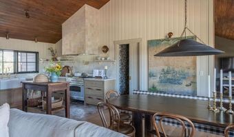 64141 Tumalo Rim Dr, Bend, OR 97703