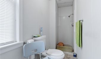 513 Washington St, Coventry, RI 02816