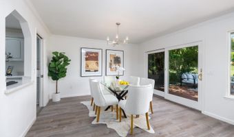 137 Valley Lakes Dr, Santa Rosa, CA 95409