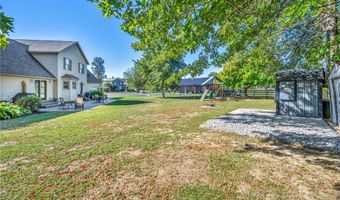 4829 Laubert Rd, Atwater, OH 44201