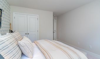 2146 Marietta Cir NW, Ash, NC 28420