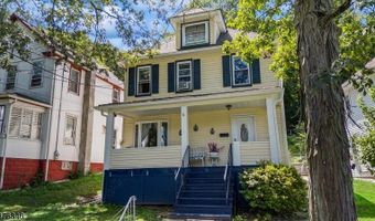 4 Park Heights Ave, Andover, NJ 07801