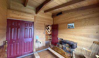 886 Trout Run Rd, Asbury, WV 24916