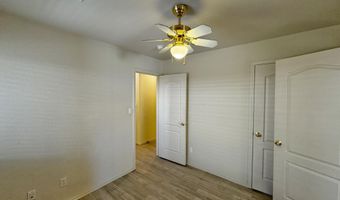 7152 Elk Creek Rd NE, Albuquerque, NM 87113