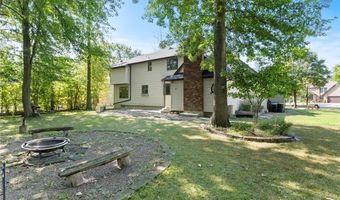 81 Plumwood Ct, Amherst, NY 14051