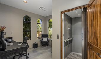 7199 E RIDGEVIEW Pl 221, Carefree, AZ 85377