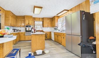 316 N State St, Athens, WV 24712